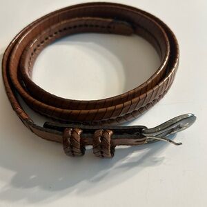 SPAIN BUCKLE ON  BROWN LEATHER WOVEN (3) SNAP OFF BUTTONS CHANGEABLE MEN BELT 48
